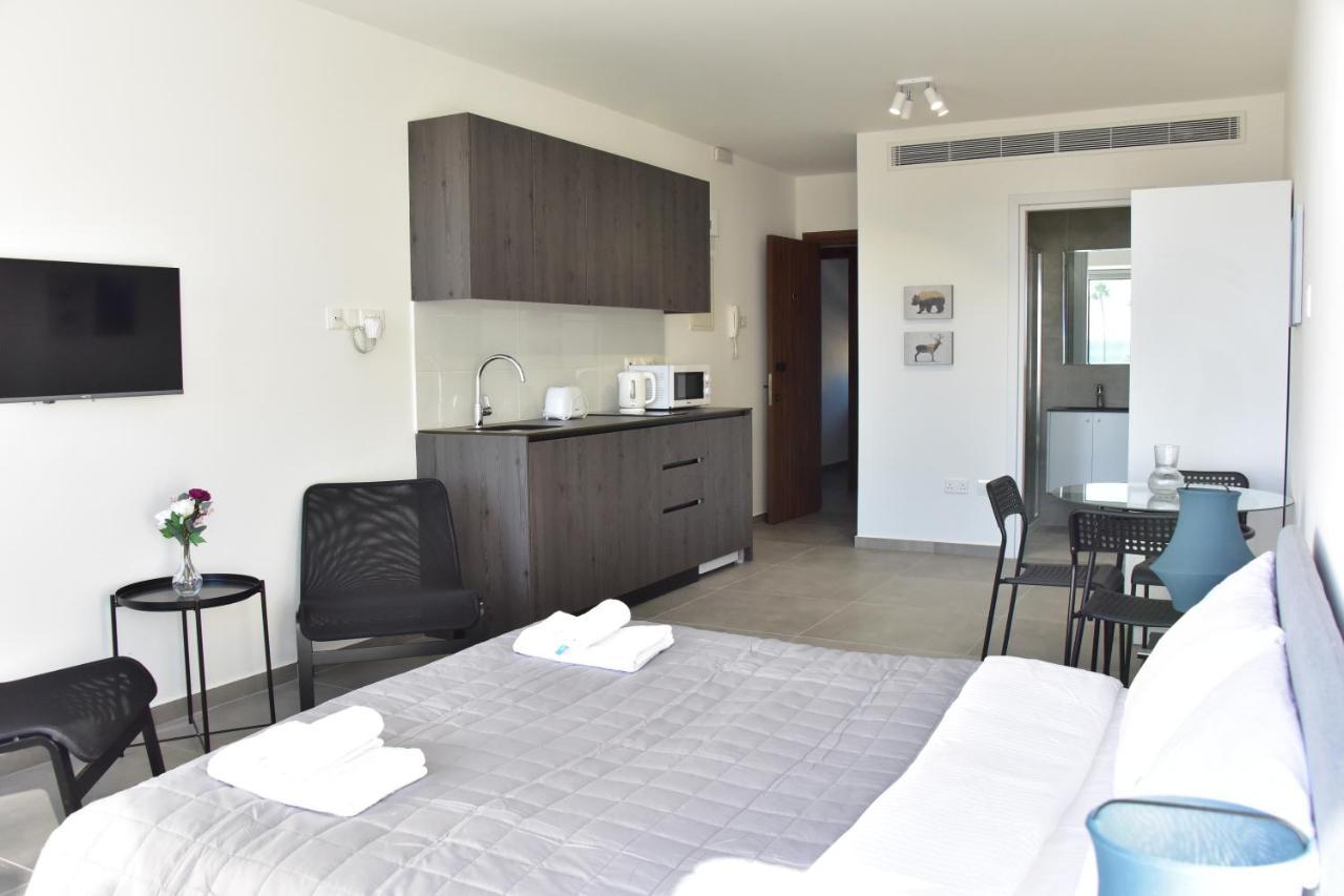 Georgia Court City & Seaview Larnaca Extérieur photo